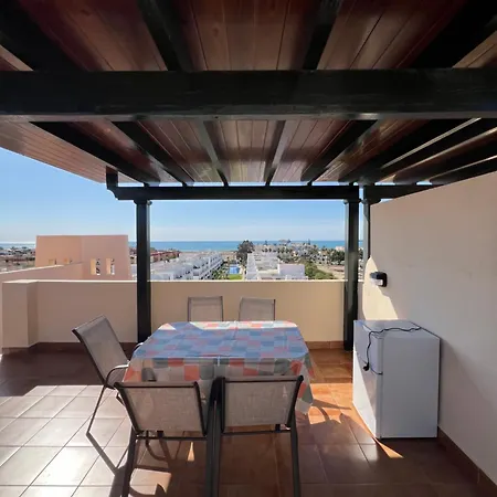 Atico Con Vistas Al Mar Y Piscina Privada *