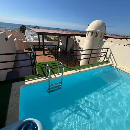 Atico Con Vistas Al Mar Y Piscina Privada Апартаменты Вера