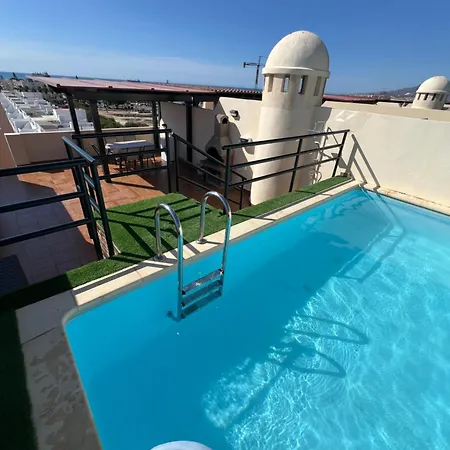Atico Con Vistas Al Mar Y Piscina Privada